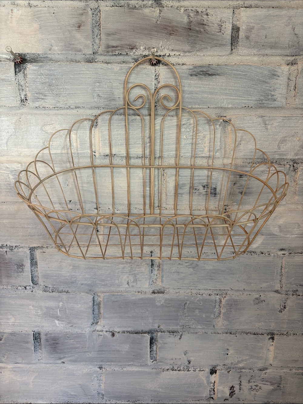 Vintage Ivory Wire Wall Holder Basket